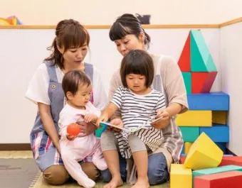 【横浜市港北区｜日吉駅｜小規模保育園保育士｜月給274000円～344000円｜年間休日124日】 |  | 株式会社 i・あとらす(神奈川県横浜市港北区)の求人