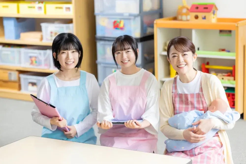 【茅ヶ崎市円蔵】月給270,000円～×賞与3～4ヶ月実績／小規模19名園でキャリアアップ可 |  | 株式会社 i・あとらす(神奈川県茅ヶ崎市)の求人